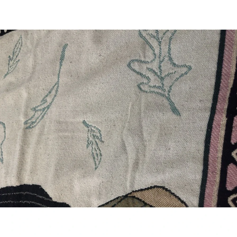 Rare!  Vintage 1990s Beacon Disney Pocahontas Tapestry fringe Throw Blanket
